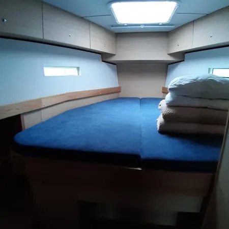 Botel Prestige Trogir