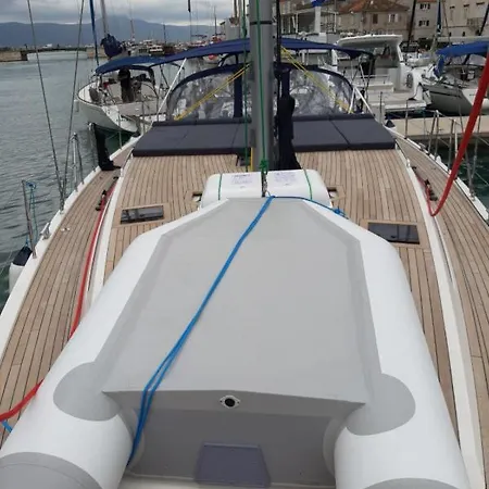 Prestige Botel